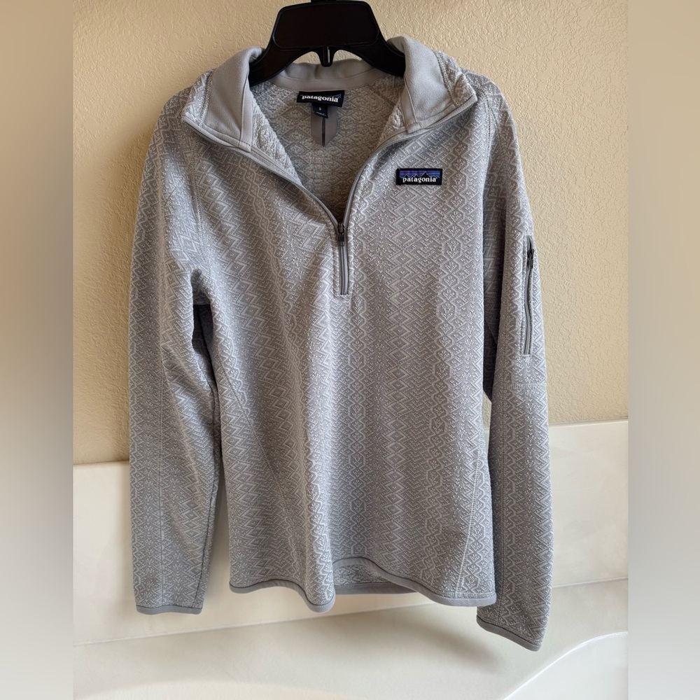 Patagonia Gray Quarter-Zip Up Sweater